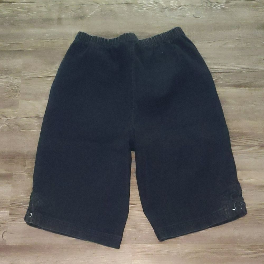 Denim&Co. Denim pull on knee length shorts Sz S NWOT - Picture 5 of 5